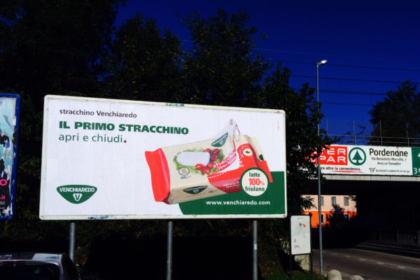 Venchiaredo_packaging_design_stracchino_doris_palmisano8